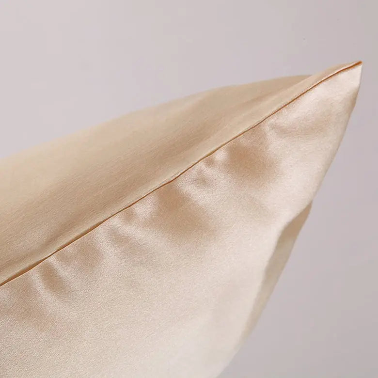 Pillowcase crafted from a blend of silk for a luxurious feel.