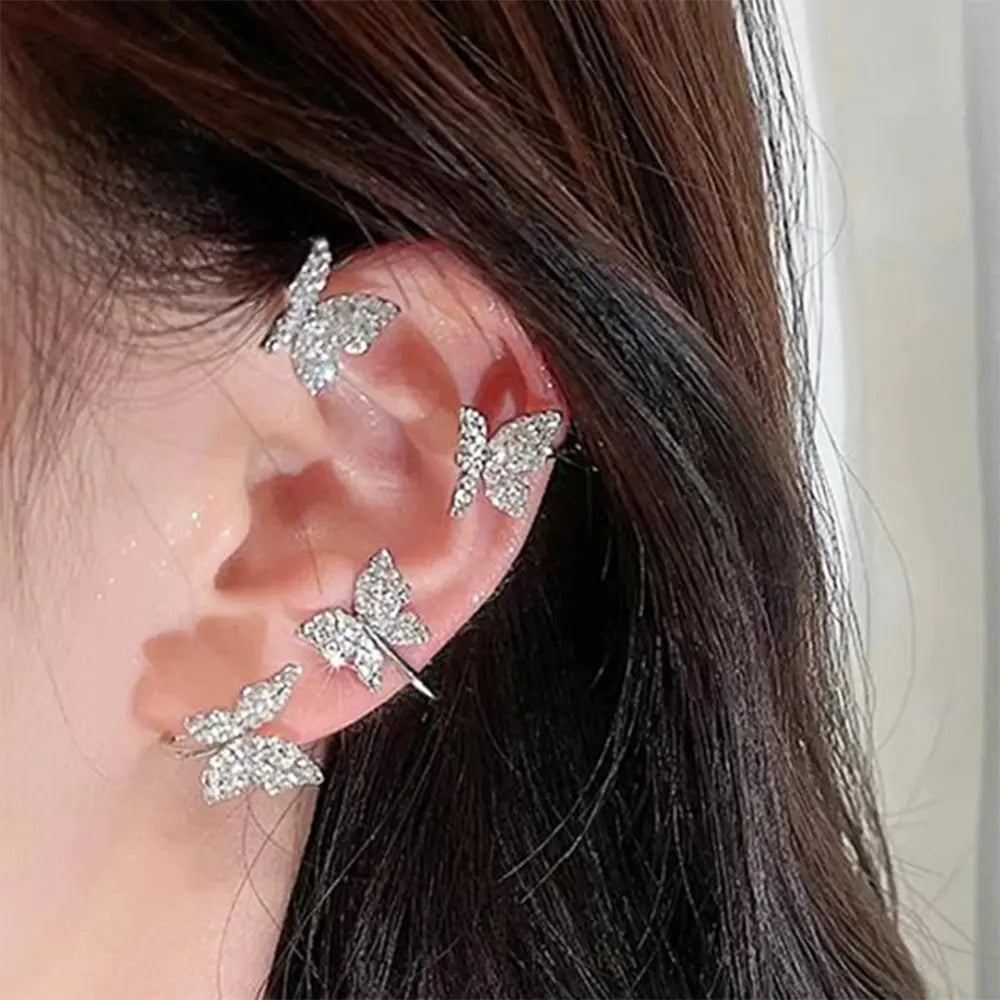 Butterfly ear cuff, a stylish and elegant accessory for your ear.