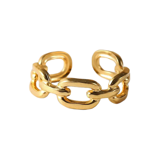 Link chain ring made with stainless steel and 18k gold plating, a stylish and durable accessory.